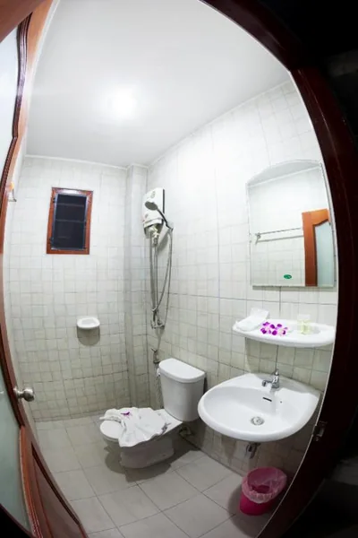 Freedom Hotel – Fotos 7